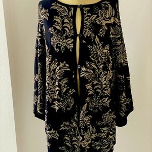 Never worn Stunning Chico’s Black Gold Thread Cardigan S/M